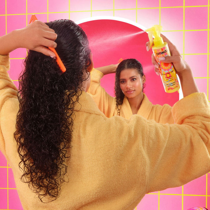 Amika Frizz - Me - Not Hydrating Anti - Frizz Treatment 200 ml - Cancam